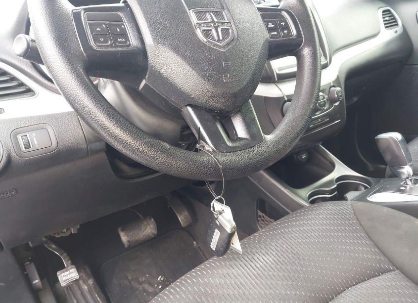 Photo 11 of 2019 Dodge Journey SE (VIN 3C4PDCBB5KT718751)