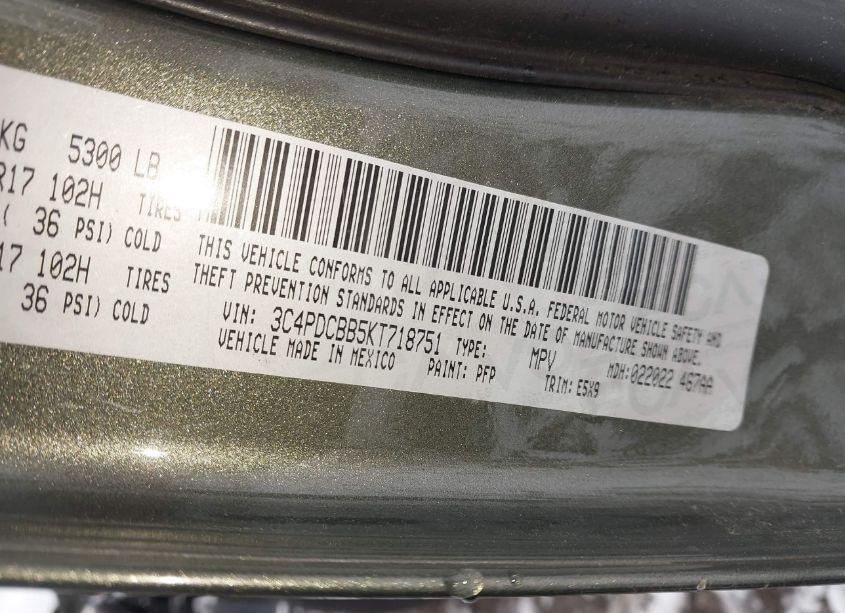 Photo 9 of 2019 Dodge Journey SE (VIN 3C4PDCBB5KT718751)