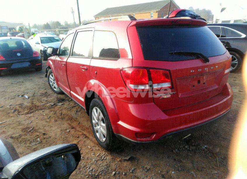 Photo 3 of 2019 Dodge Journey SE (VIN 3C4PDCBB5KT873042)