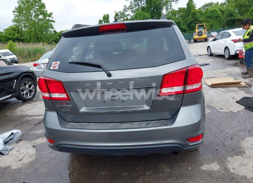 Photo 16 of 2012 Dodge Journey SXT (VIN 3C4PDCBB6CT392170)