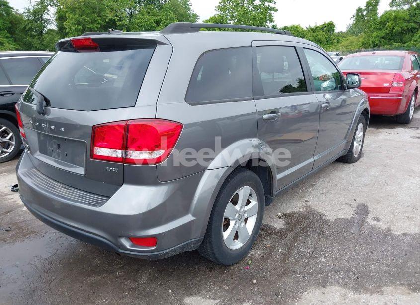 Photo 4 of 2012 Dodge Journey SXT (VIN 3C4PDCBB6CT392170)