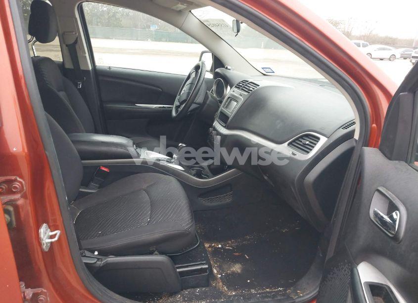 Photo 5 of 2014 Dodge Journey SXT (VIN 3C4PDCBB6ET111956)