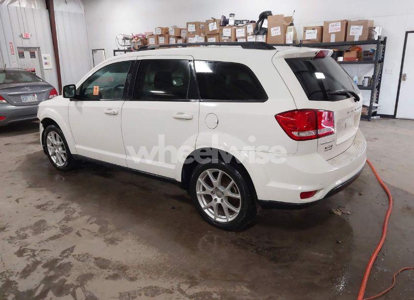 Photo 3 of 2014 Dodge Journey SXT (VIN 3C4PDCBB6ET229361)