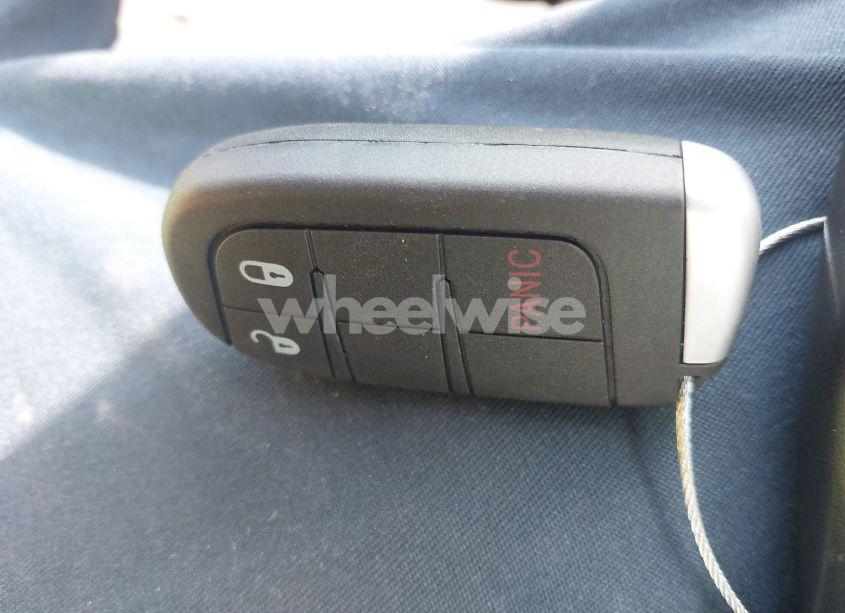 Photo 11 of 2014 Dodge Journey SXT (VIN 3C4PDCBB6ET309999)