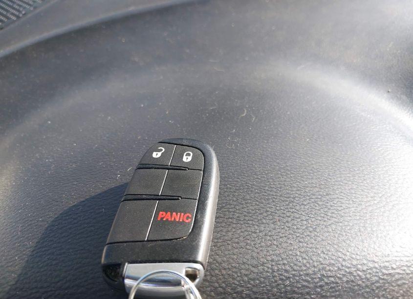 Photo 11 of 2018 Dodge Journey SXT (VIN 3C4PDCBB6JT310306)