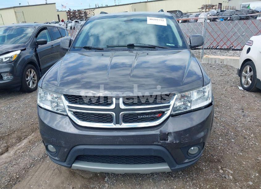 Photo 12 of 2019 Dodge Journey SE (VIN 3C4PDCBB6KT779316)