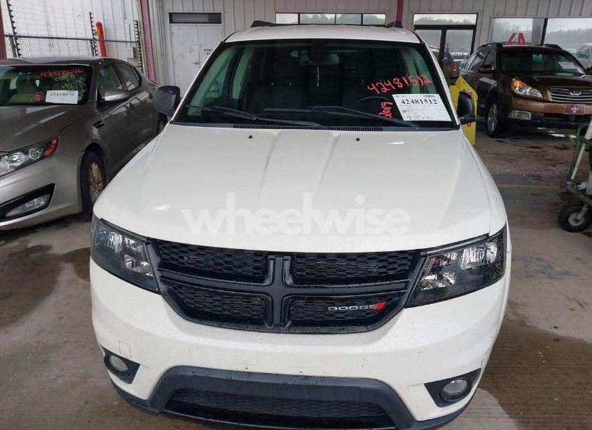 Photo 12 of 2019 Dodge Journey SE (VIN 3C4PDCBB6KT837425)