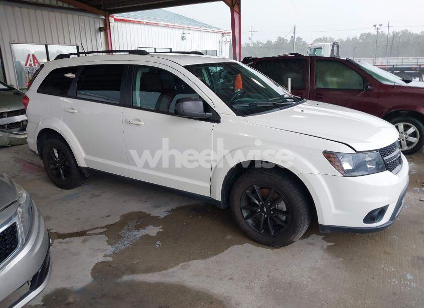 Photo 13 of 2019 Dodge Journey SE (VIN 3C4PDCBB6KT837425)