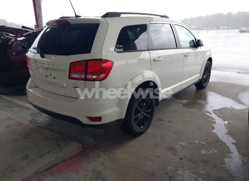 Photo 4 of 2019 Dodge Journey SE (VIN 3C4PDCBB6KT837425)