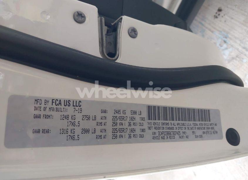 Photo 9 of 2019 Dodge Journey SE (VIN 3C4PDCBB6KT837425)