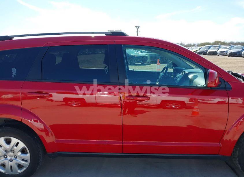 Photo 13 of 2019 Dodge Journey SE (VIN 3C4PDCBB6KT867072)