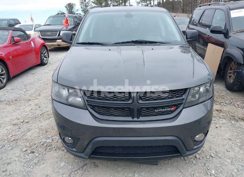 Photo 12 of 2019 Dodge Journey SE (VIN 3C4PDCBB6KT872837)