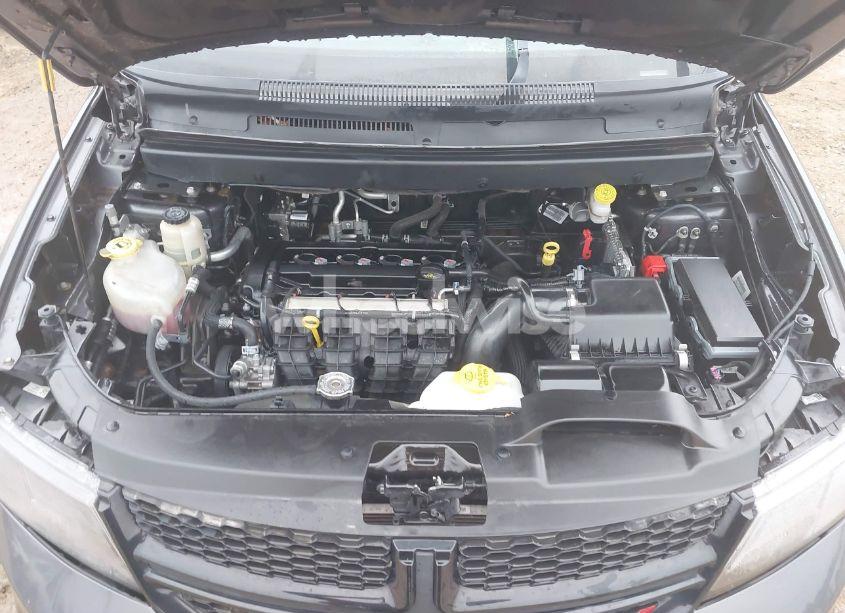 Photo 10 of 2019 Dodge Journey SE (VIN 3C4PDCBB6KT873602)