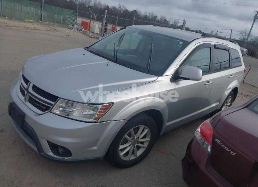 Photo 2 of 2014 Dodge Journey SXT (VIN 3C4PDCBB7ET290248)
