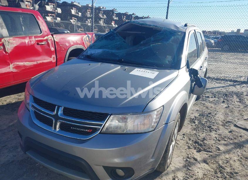Photo 12 of 2019 Dodge Journey SE (VIN 3C4PDCBB7KT747216)