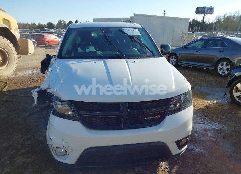 Photo 12 of 2019 Dodge Journey SE (VIN 3C4PDCBB7KT751573)