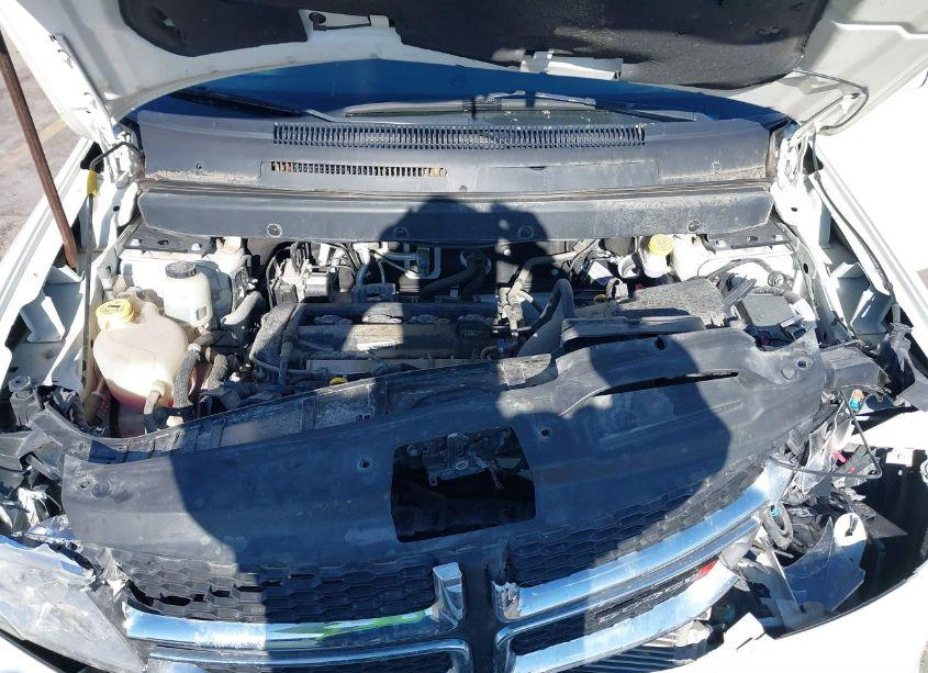 Photo 10 of 2019 Dodge Journey SE (VIN 3C4PDCBB7KT833948)