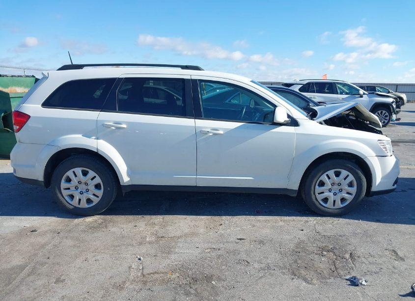 Photo 13 of 2019 Dodge Journey SE (VIN 3C4PDCBB7KT833948)