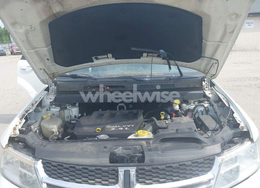 Photo 10 of 2013 Dodge Journey SXT (VIN 3C4PDCBB8DT548338)
