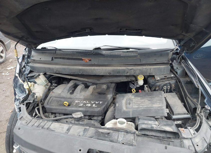 Photo 10 of 2013 Dodge Journey SXT (VIN 3C4PDCBB8DT565124)