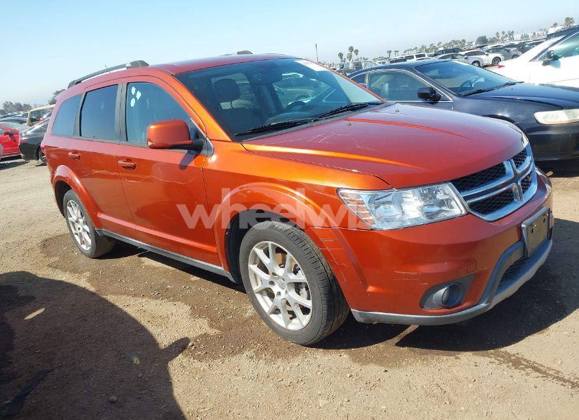 2014 Dodge Journey SXT (VIN 3C4PDCBB8ET276262) main photo