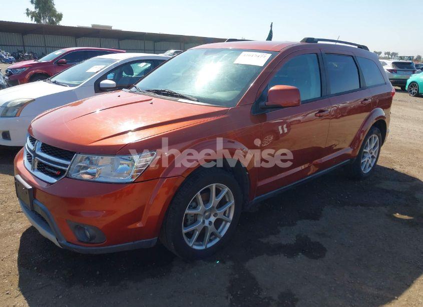 Photo 2 of 2014 Dodge Journey SXT (VIN 3C4PDCBB8ET276262)