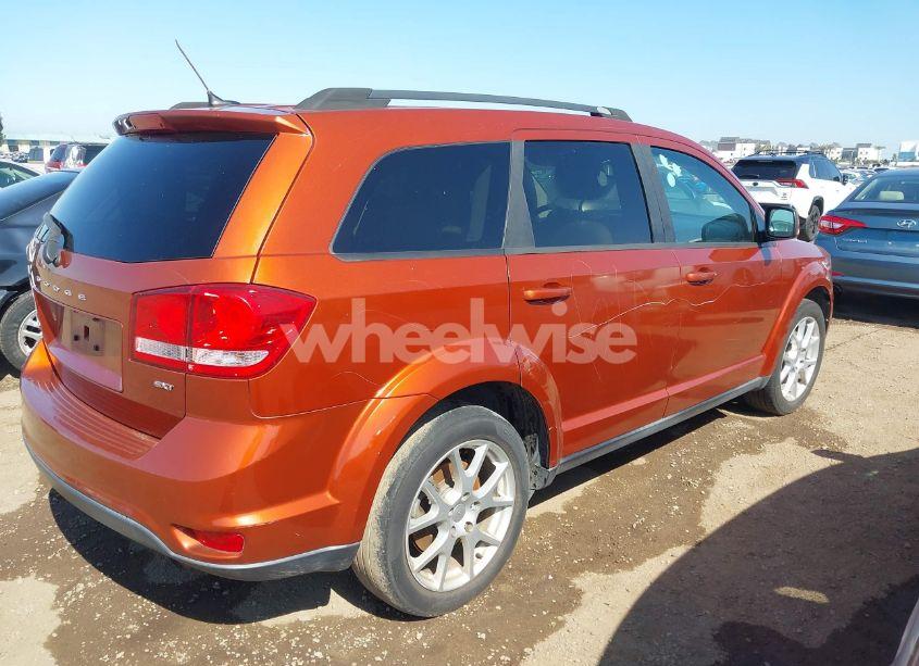 Photo 4 of 2014 Dodge Journey SXT (VIN 3C4PDCBB8ET276262)