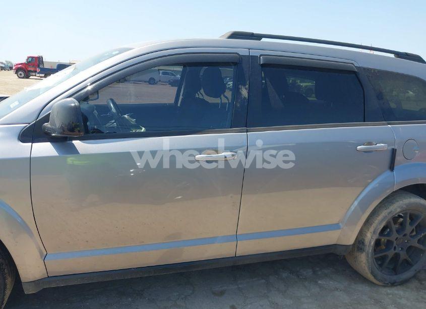 Photo 14 of 2015 Dodge Journey SXT (VIN 3C4PDCBB8FT746016)