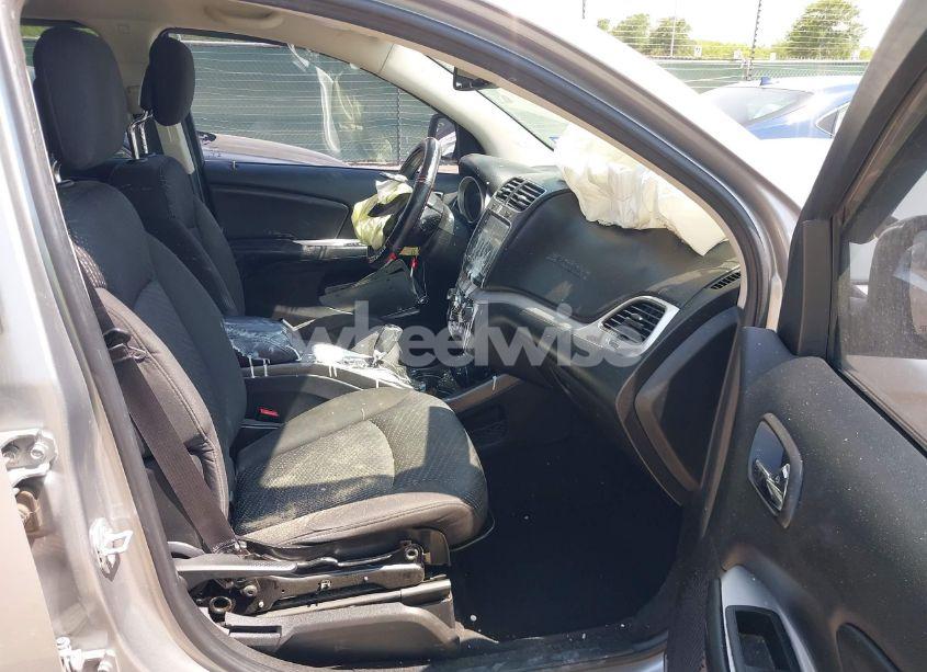 Photo 5 of 2015 Dodge Journey SXT (VIN 3C4PDCBB8FT746016)