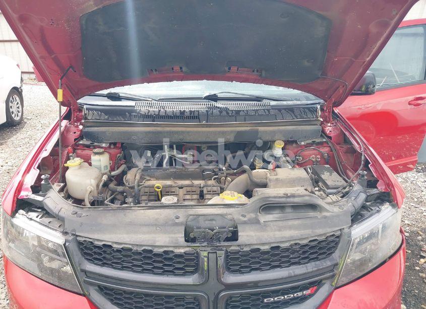 Photo 10 of 2019 Dodge Journey SE (VIN 3C4PDCBB8KT707954)