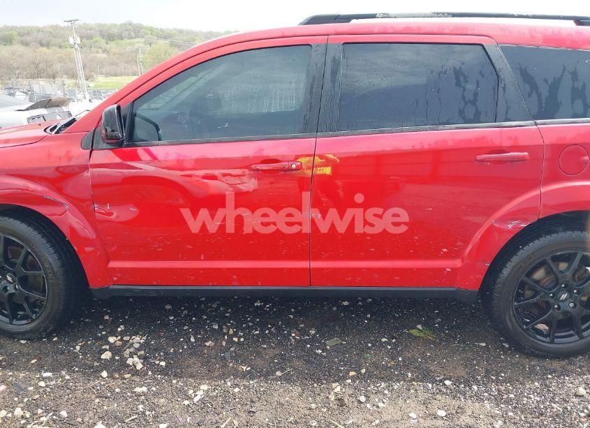 Photo 14 of 2019 Dodge Journey SE (VIN 3C4PDCBB8KT707954)