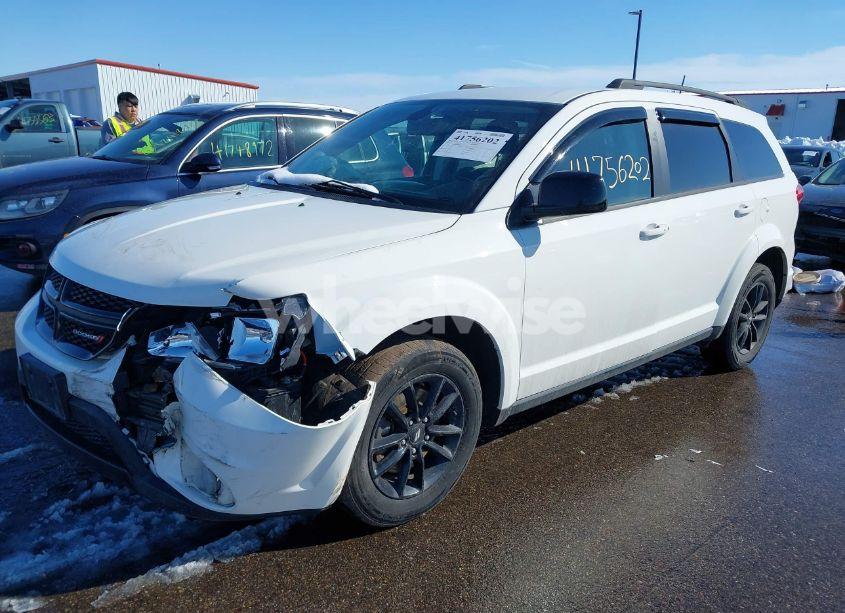 Photo 2 of 2019 Dodge Journey SE (VIN 3C4PDCBB8KT866957)