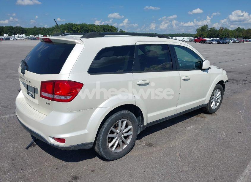 Photo 4 of 2014 Dodge Journey SXT (VIN 3C4PDCBB9ET118786)
