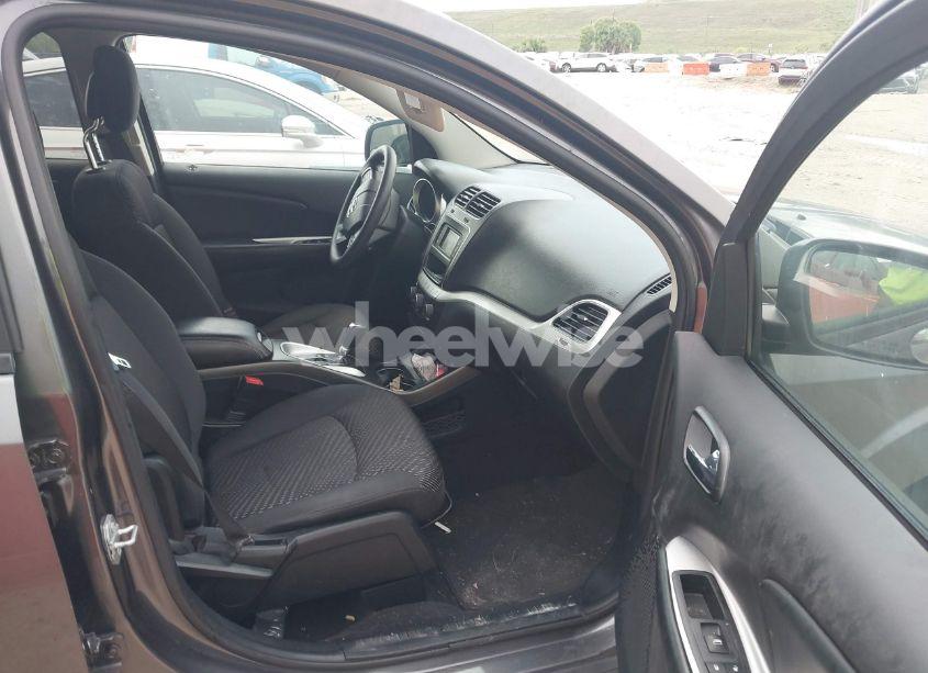 Photo 5 of 2015 Dodge Journey SXT (VIN 3C4PDCBB9FT581089)