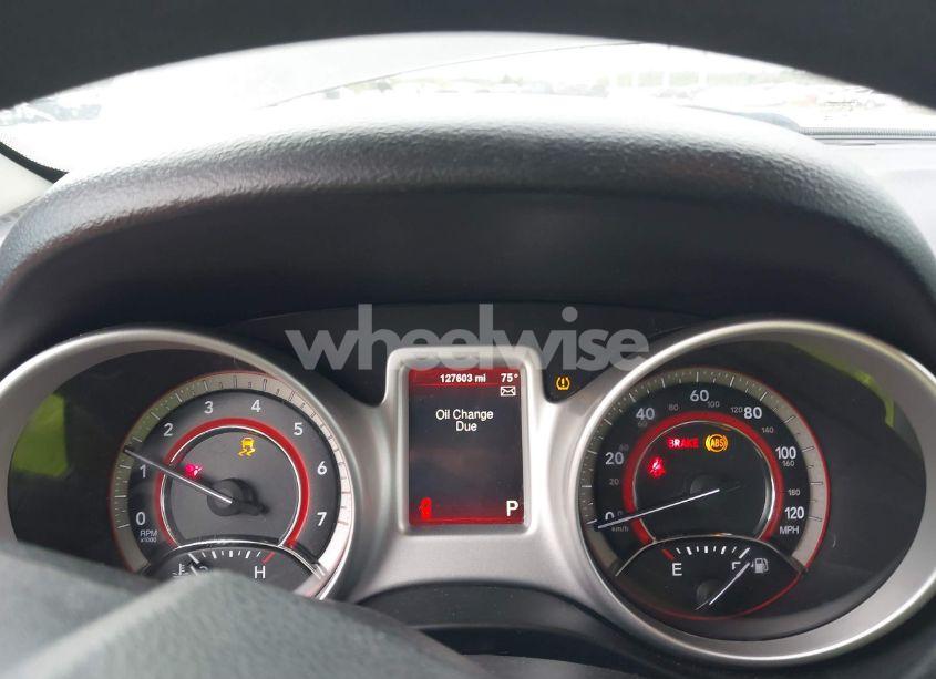 Photo 7 of 2015 Dodge Journey SXT (VIN 3C4PDCBB9FT581089)