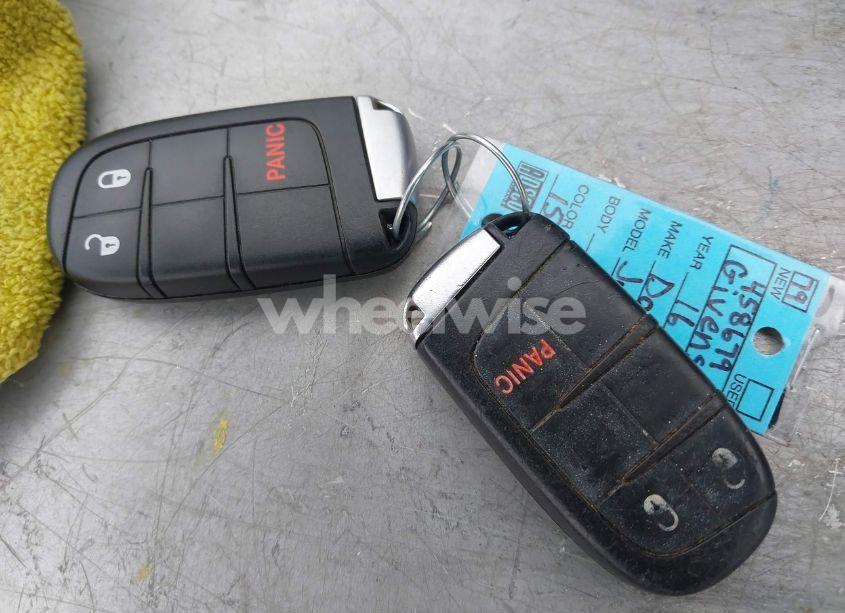 Photo 11 of 2016 Dodge Journey SXT (VIN 3C4PDCBB9GT156425)