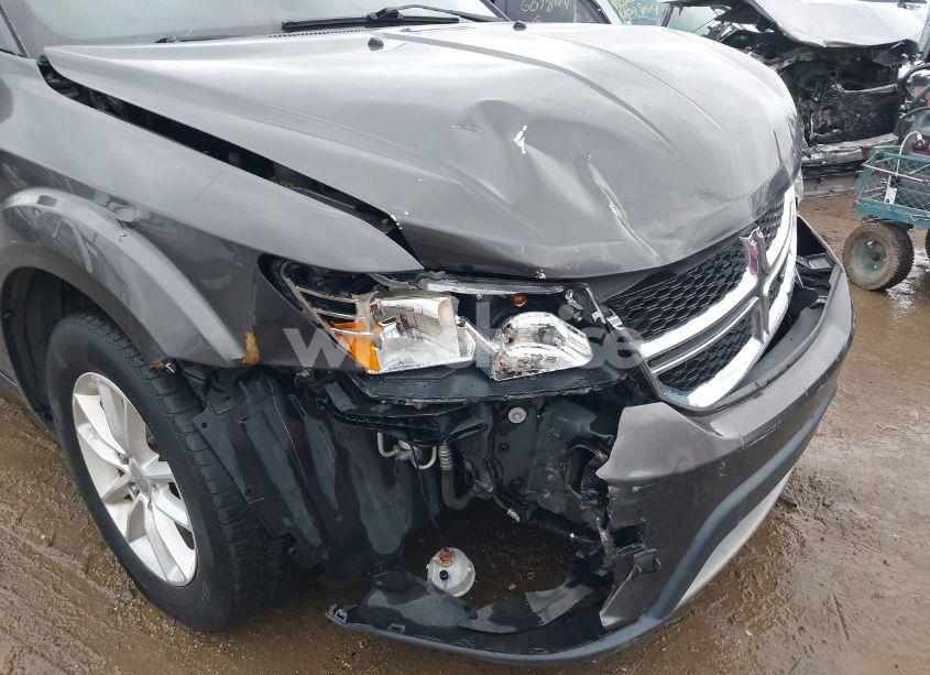 Photo 6 of 2016 Dodge Journey SXT (VIN 3C4PDCBB9GT156425)