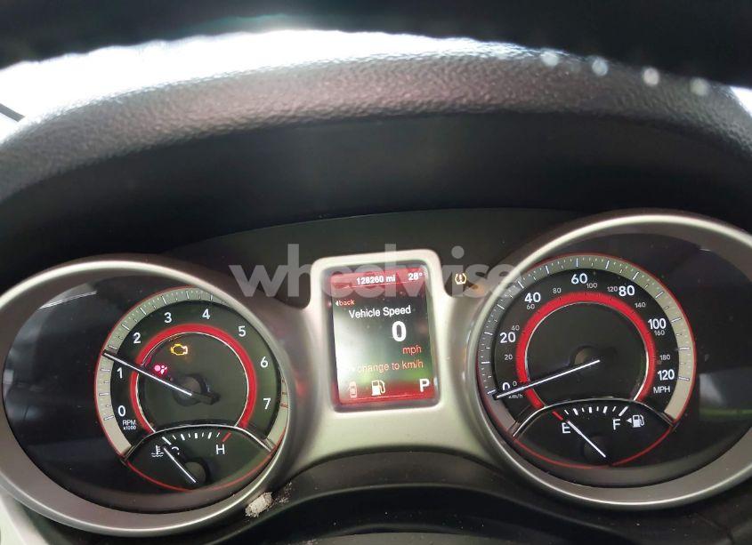 Photo 7 of 2016 Dodge Journey SXT (VIN 3C4PDCBB9GT217580)