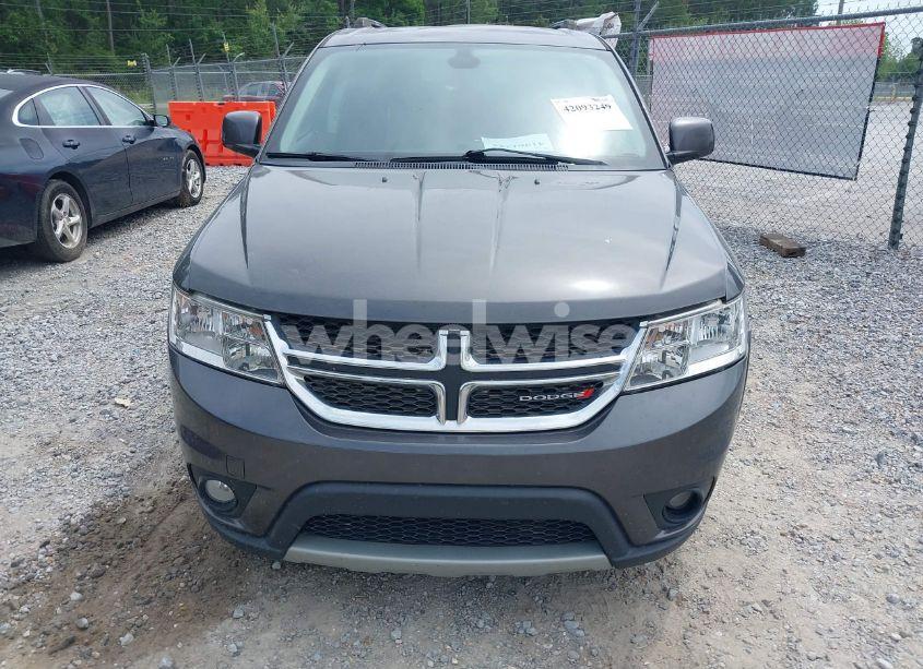 Photo 12 of 2019 Dodge Journey SE (VIN 3C4PDCBB9KT718185)