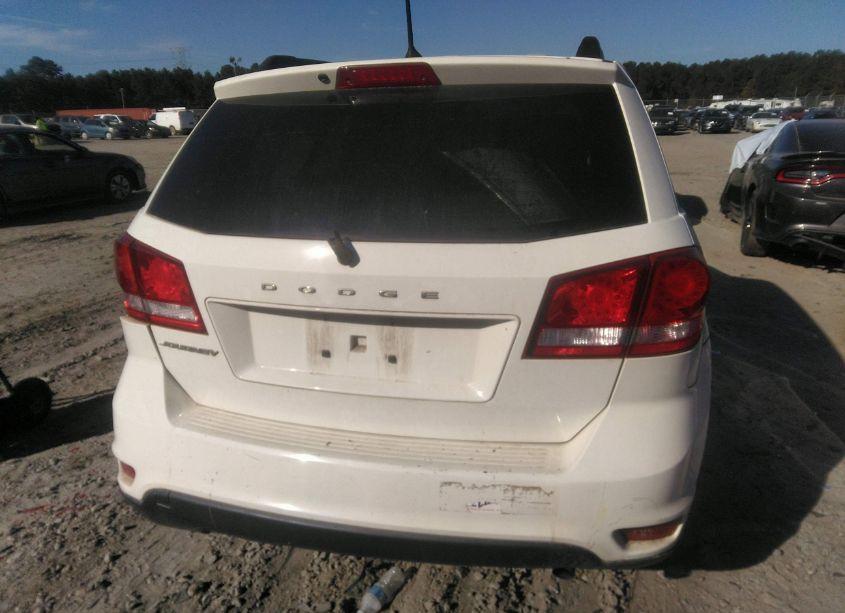 Photo 16 of 2019 Dodge Journey SE (VIN 3C4PDCBB9KT773977)