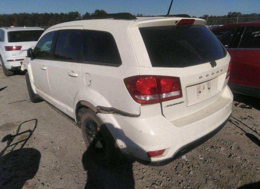 Photo 3 of 2019 Dodge Journey SE (VIN 3C4PDCBB9KT773977)