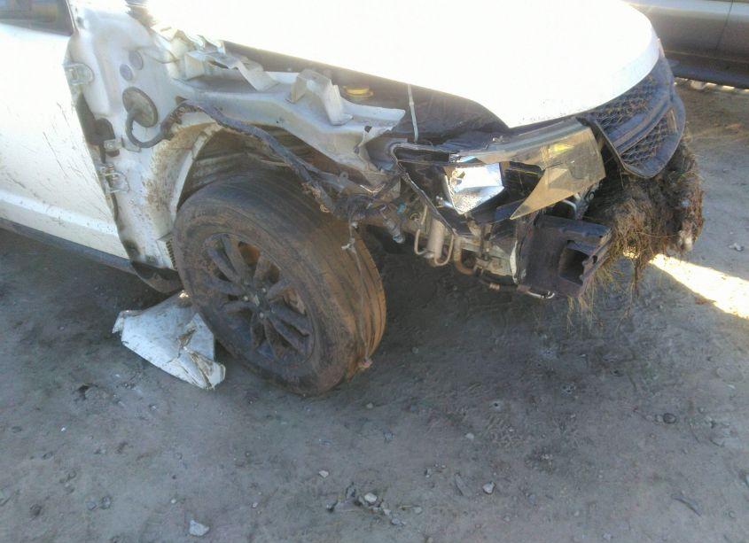 Photo 6 of 2019 Dodge Journey SE (VIN 3C4PDCBB9KT773977)