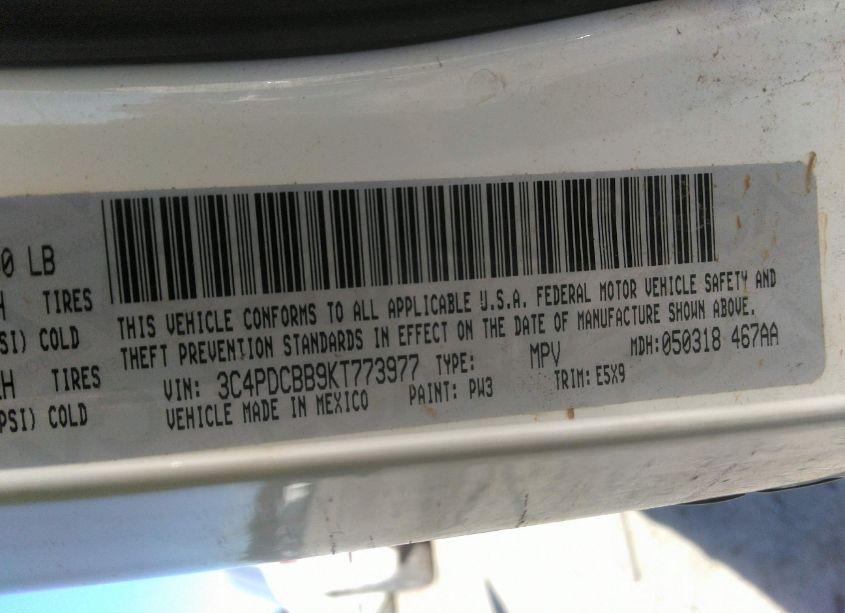 Photo 9 of 2019 Dodge Journey SE (VIN 3C4PDCBB9KT773977)