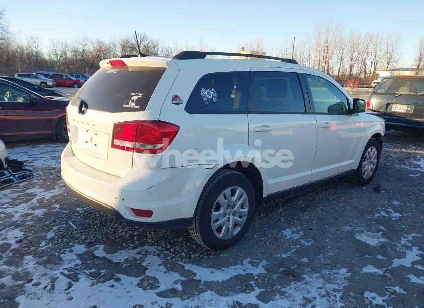 Photo 4 of 2019 Dodge Journey SE (VIN 3C4PDCBB9KT796952)