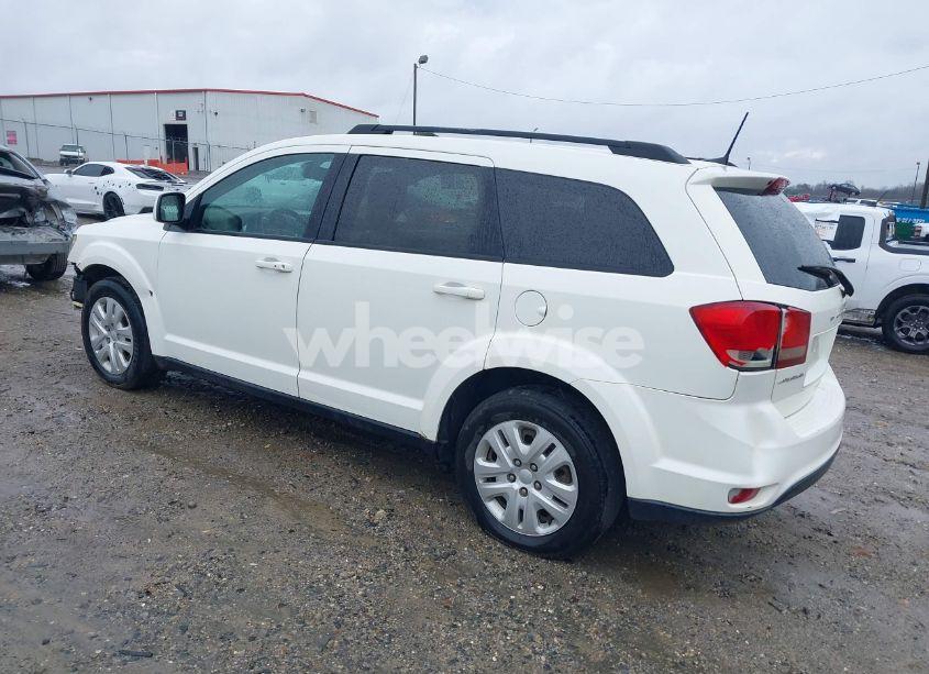 Photo 3 of 2019 Dodge Journey SE (VIN 3C4PDCBB9KT862092)