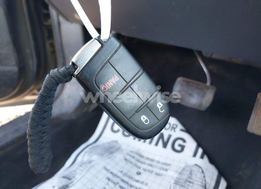 Photo 11 of 2019 Dodge Journey SE (VIN 3C4PDCBB9KT869978)