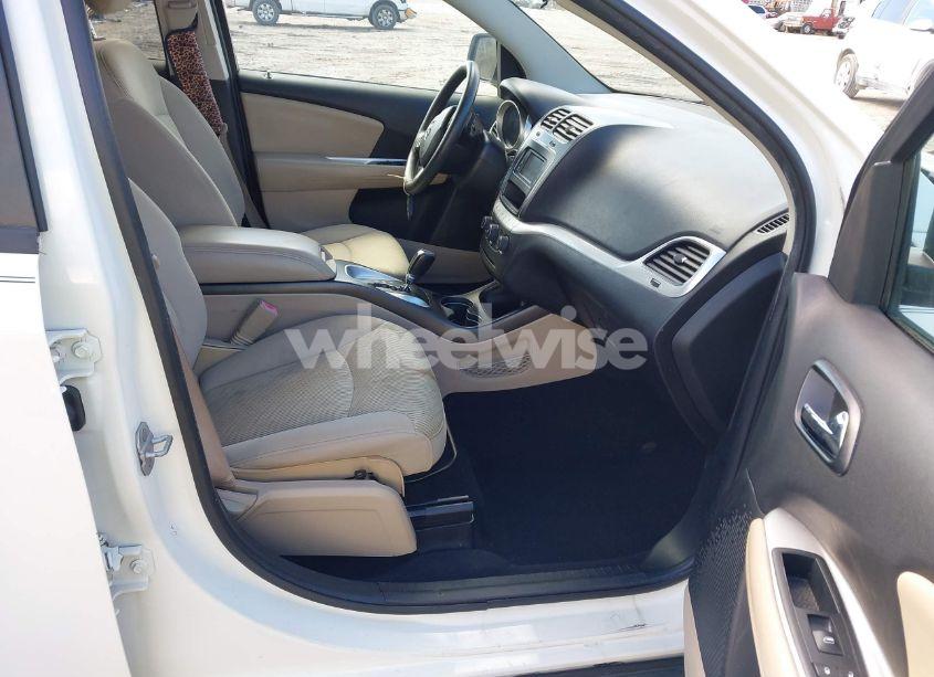 Photo 5 of 2013 Dodge Journey SXT (VIN 3C4PDCBBXDT631284)