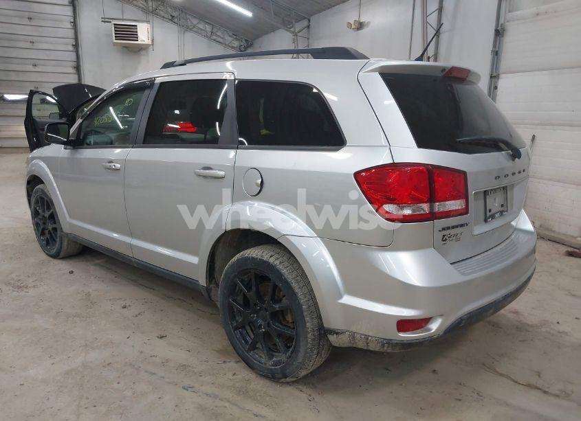 Photo 3 of 2013 Dodge Journey SXT (VIN 3C4PDCBBXDT661479)