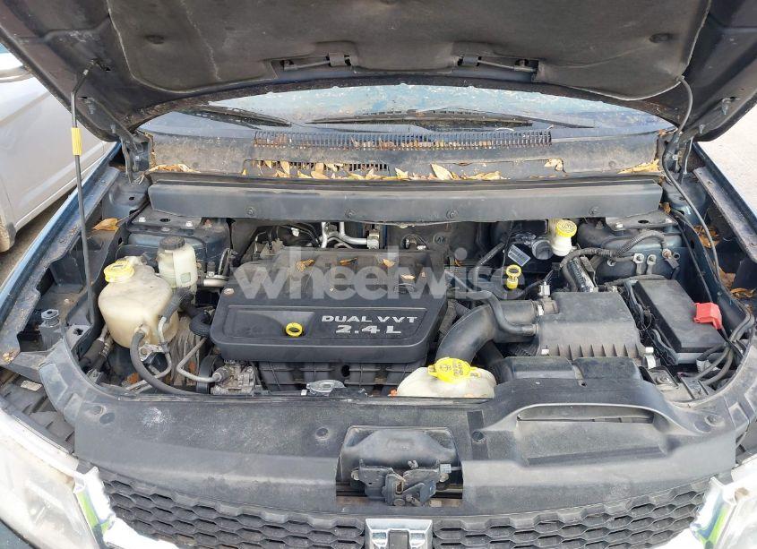Photo 10 of 2014 Dodge Journey SXT (VIN 3C4PDCBBXET180410)