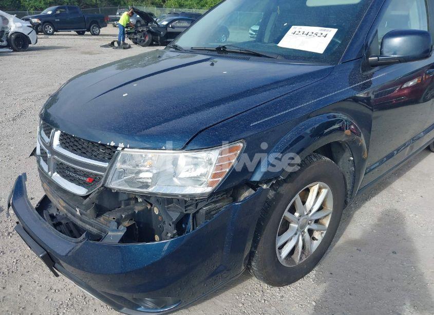 Photo 13 of 2015 Dodge Journey SXT (VIN 3C4PDCBBXFT656821)